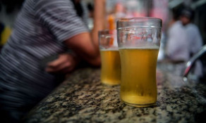 Antecipação de feriados e consumo de bebida alcoólica: discussões tensas no Estado