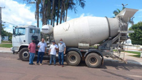 Castanheira:  Caminhão betoneira chega para somar nos desafios da infraestrutura