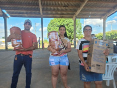 Famílias castanheirenses começam a receber filtros de barro