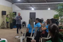 Palestra motivacional mexeu com comerciantes castanheirenses