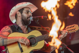 A incrível coincidência geográfica do último show de João Carreiro