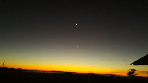 Foto de Vivaldo S. Melo: fim de madrugada em Castanheira