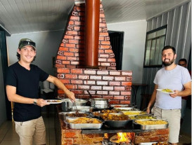 Fogão de Lenha completa 20 anos e consolida legado que se confunde com a história da gastronomia de Castanheira