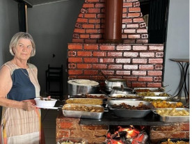 Fogão de Lenha completa 20 anos e consolida legado que se confunde com a história da gastronomia de Castanheira