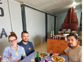 Fogão de Lenha completa 20 anos e consolida legado que se confunde com a história da gastronomia de Castanheira