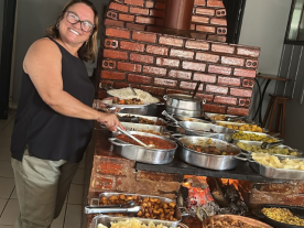 Fogão de Lenha completa 20 anos e consolida legado que se confunde com a história da gastronomia de Castanheira